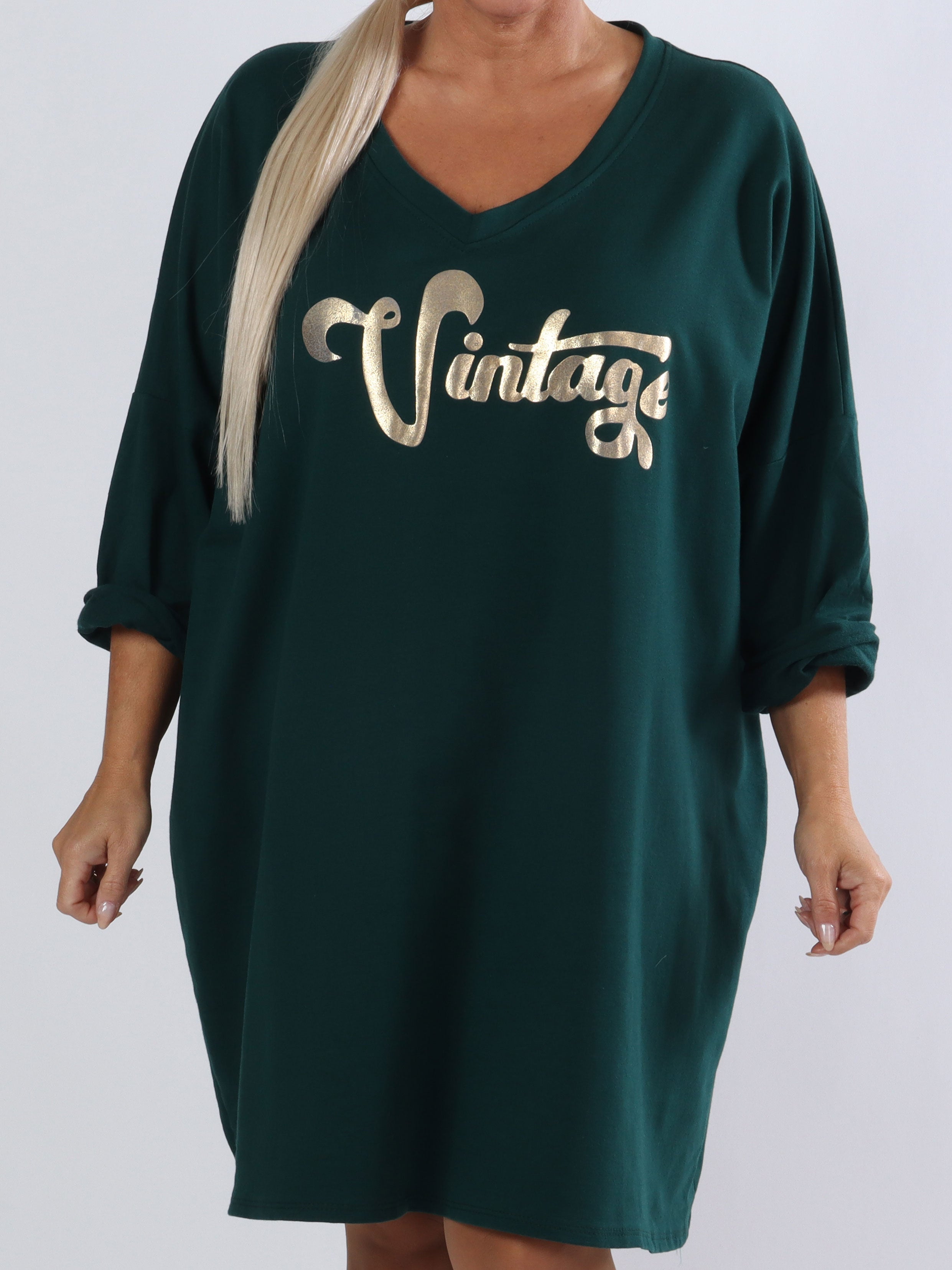 Liana - Plus size joggingkjole med guldskrift